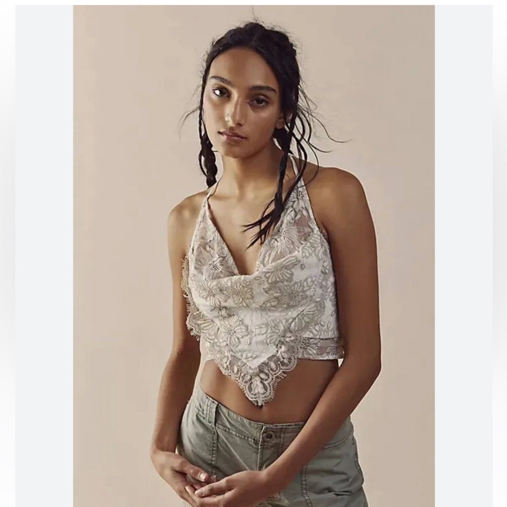 NWT Zoya lace tank